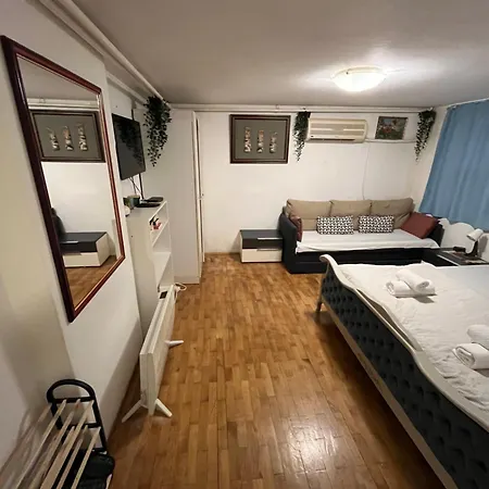 Apartment Istanbul 1 *